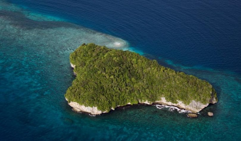Олон улсын аялал жуулчлалын байгууллагууд хөгжиж буй жижиг арлуудыг бүрдүүлдэг