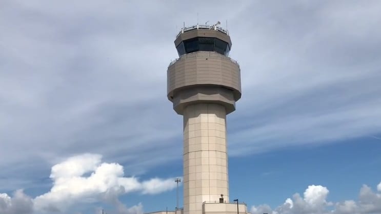 tour de contrôle du trafic aérien à Sarasota