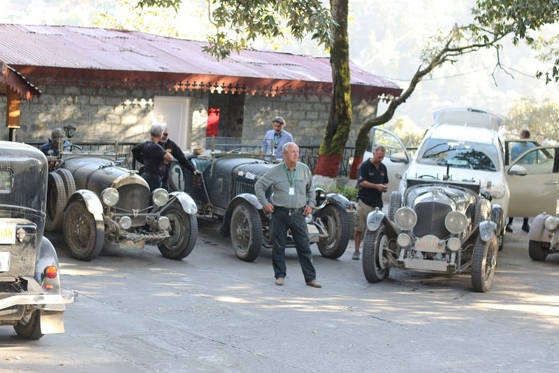 Koha e lirë-hotel-makinë-tubim