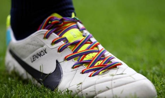 shoelaces rainbow