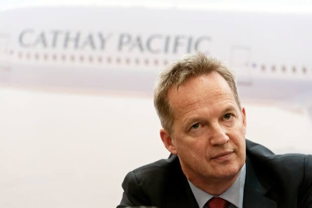 Peking sunnib Cathay Pacific Airwaysi juhti Hong Kongi meeleavalduste tõttu tagasi astuma
