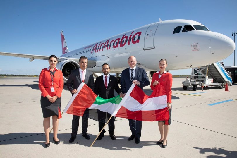 Inauguracyjny lot Air Arabia ląduje na międzynarodowym lotnisku w Wiedniu