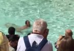 Венецыянскія турысты арыштаваны і аштрафаваны на 3,000 еўра за голае купанне ў канале