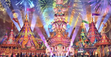 Перший у світі тематичний парк тайських карнавалів відкривається на Пхукеті