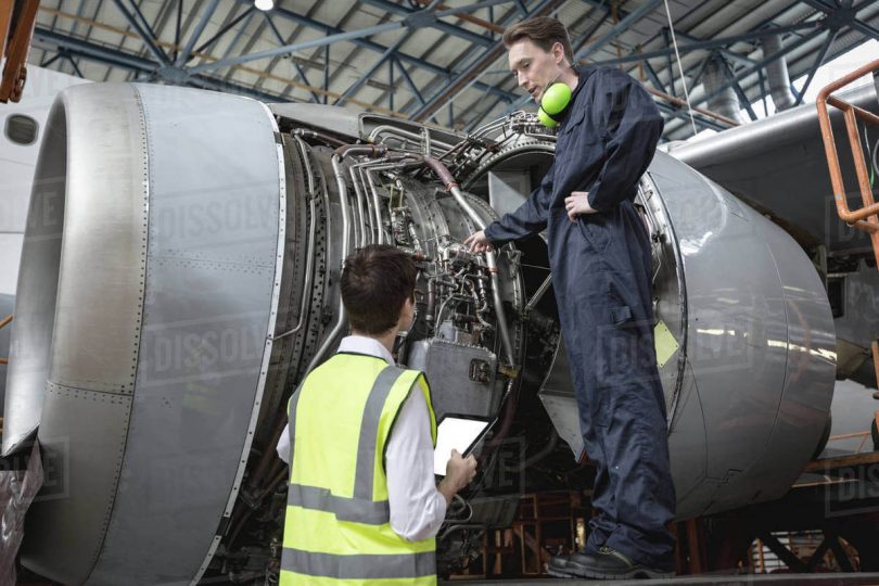 Inžinieri údržby lietadiel: Zapojenie novej generácie