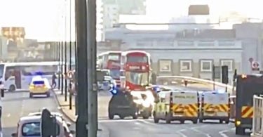 ロンドン橋のテロ攻撃でXNUMX人が刺され、XNUMX発