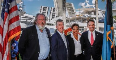 Bahamas Tourism Minister attends International Boat Show: Praises organizers for Bahamas promotion