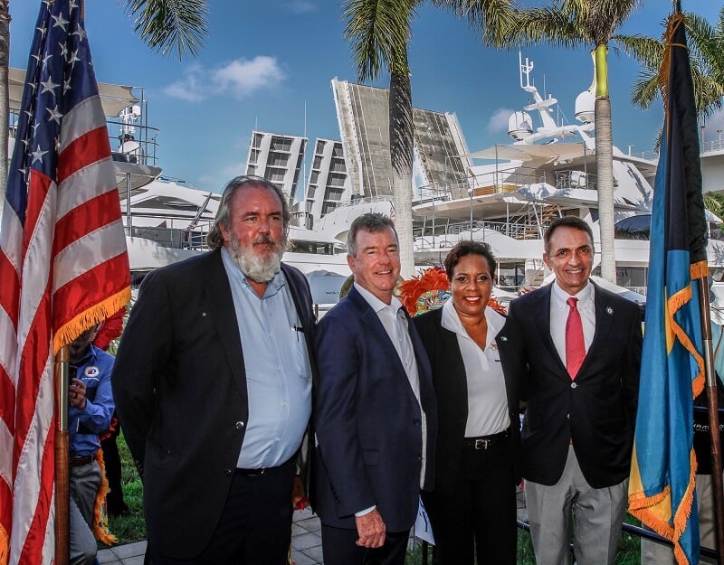 Bahama turismiminister osaleb rahvusvahelisel paadinäitusel: kiidab korraldajaid Bahama edendamise eest