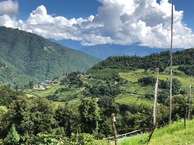 Bhutan: Ilẹ ti Dragon Thunder