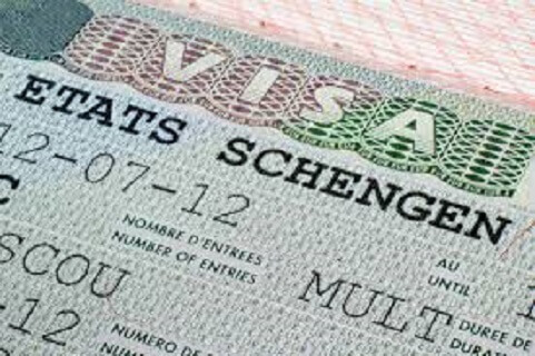 Dole ne Matafiya Indiya su Biya asedarin Kuɗin Visa Schengen