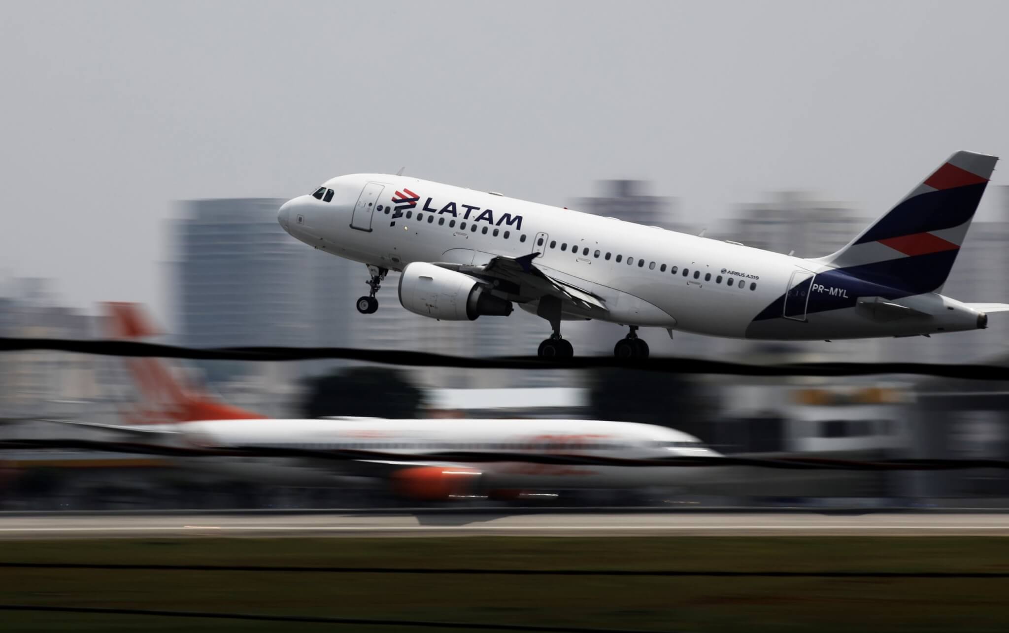 american-airlines-contacto-ecuador