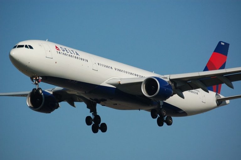 Delta lanza vuelo sin escalas desde el JFK de Nueva York a Gran Caimán