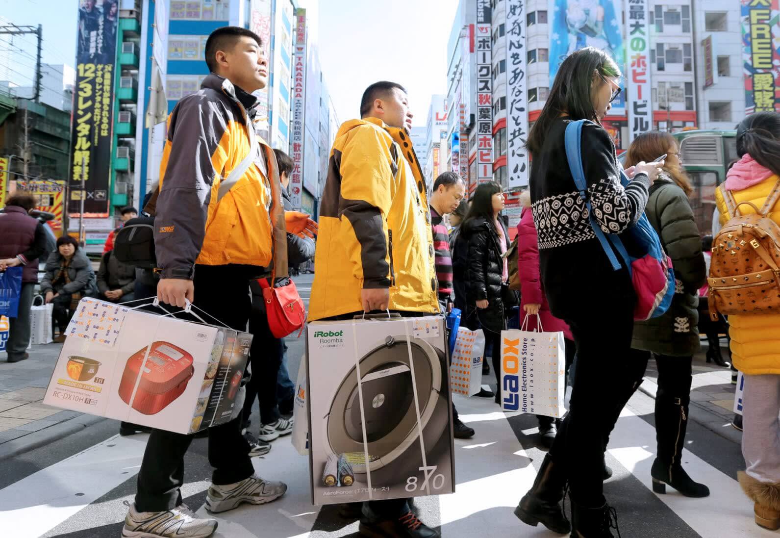 japanese tourist in china