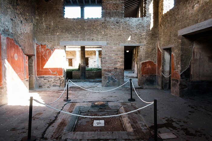 Turist kärlek Pompeji restaurering