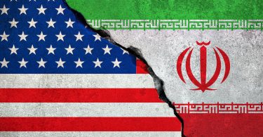 Zostań ze mną! Iran 40 dni później pozostaje ksenofobiczny