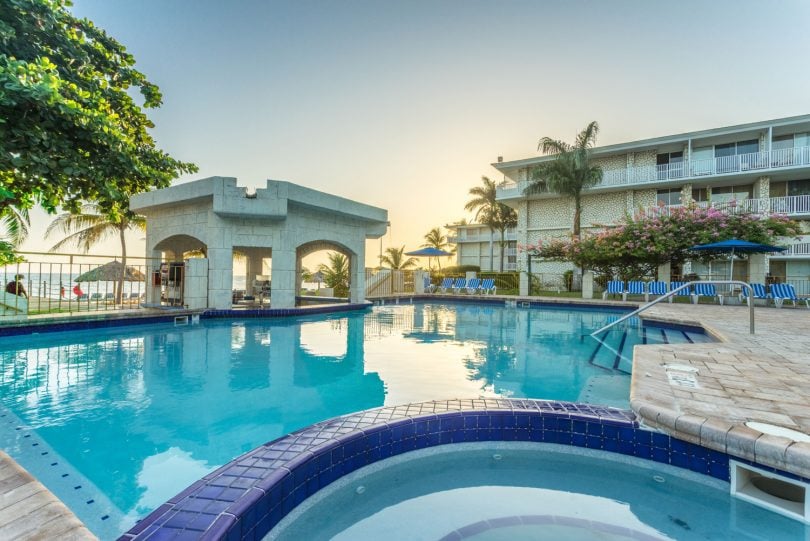Ua tapunia Holiday Inn Resort Montego Bay talu ai le faamai o le COVID-19