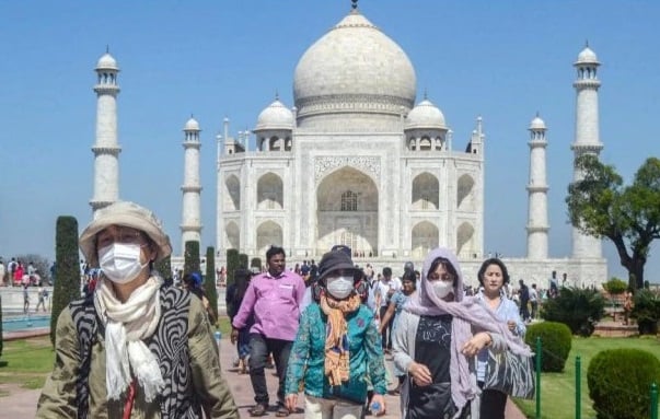 COVID-19 Menghancurkan Pariwisata dan Perhotelan