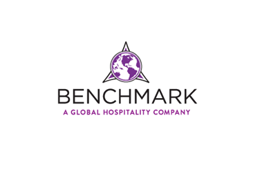 Benchmark memperoleh syarikat pengurusan hotel yang berpusat di Arizona