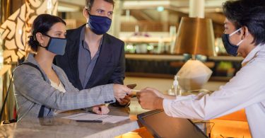 La industria hotelera publica los 5 requisitos principales para viajar con seguridad