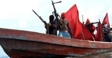 Piráti zaútočili na tanker v Guinejském zálivu, unesli 13 námořníků