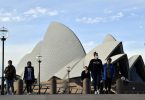 U settore turisticu di e cità australiane hè in tumultu
