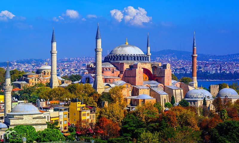 イスタンブールの世界的に有名な観光名所がモスクに生まれ変わりました