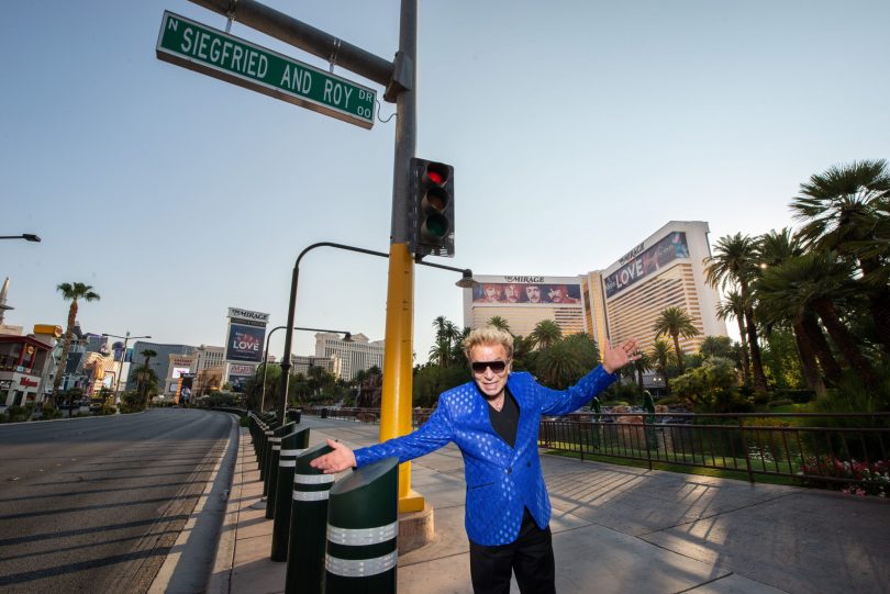 Veien til The Mirage i Las Vegas omdøpt til 'Siegfried & Roy Drive'