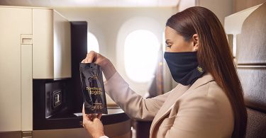 „Etihad Airways“ pristato naują veido kaukę aukščiausios klasės keleiviams