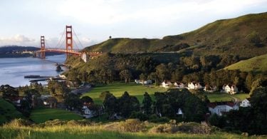 كافالو بوينت: The Lodge at the Golden Gate