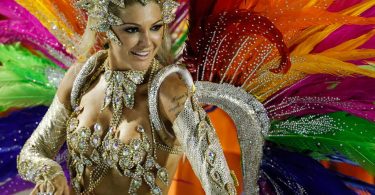 Rio de Janeiro Carnival yigharịrị ruo oge ebighi ebi gbasara ọrịa COVID-19