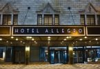 Hotel Allegro reser sig från platsen för Bismarck Hotel