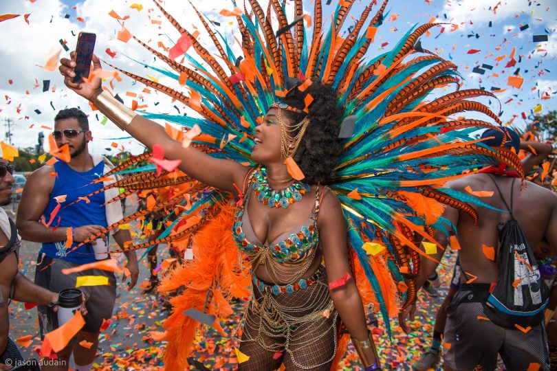 Карневалот во Тринидад и Тобаго дури и ПОГОЛЕМ во 2022 година