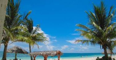 Otok Grand Bahama je pripravljen sprejeti obiskovalce 15. oktobra