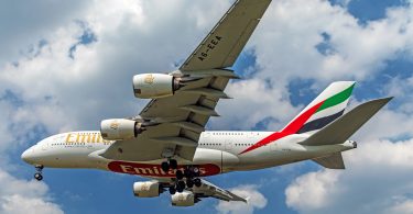 Emirates rrit vendosjen e Airbus A380, shton shërbime në MB dhe Rusi