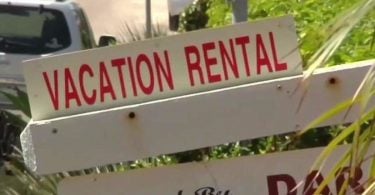 Rentals liburan Hawaii mudhun 37% ing November 2020