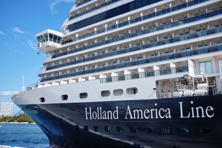 Holland America Line открывает заказы на круизы по Европе 2022