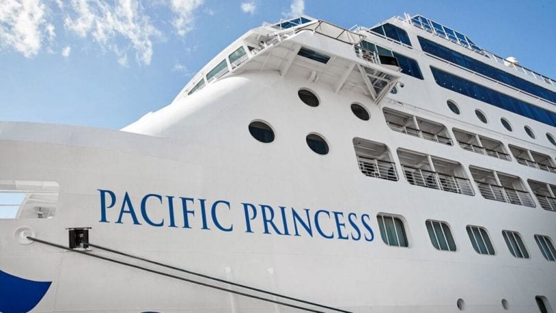 IPacific Princess ishiya imikhumbi yePrincess Cruises