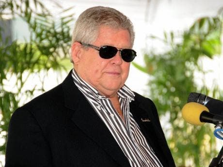 Turystyka na Turks i Caicos opłakuje stratę Gordona „Butcha” Stewarta