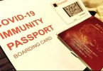 Britové požadují, aby vláda upustila od myšlenky „pasu vakcíny COVID-19“