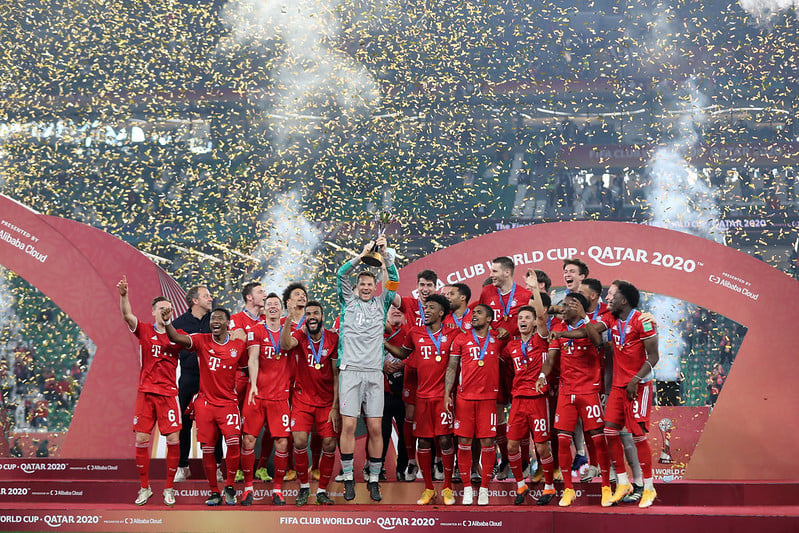 Společnost Qatar Airways blahopřeje týmu FC Bayern Mnichov k vítězství FIFA Club World Qatar 2020