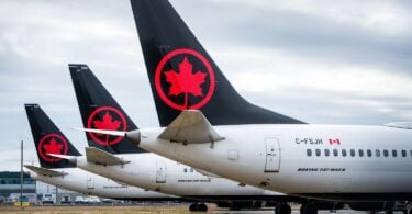 एयर कनाडा और कनाडा सरकार ने तरलता कार्यक्रम पर समझौते किए