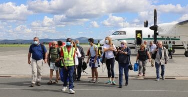 תיירים ישראלים יצאו לבקר בטנזניה לאחר שהרסו את מגפת קוביד 19