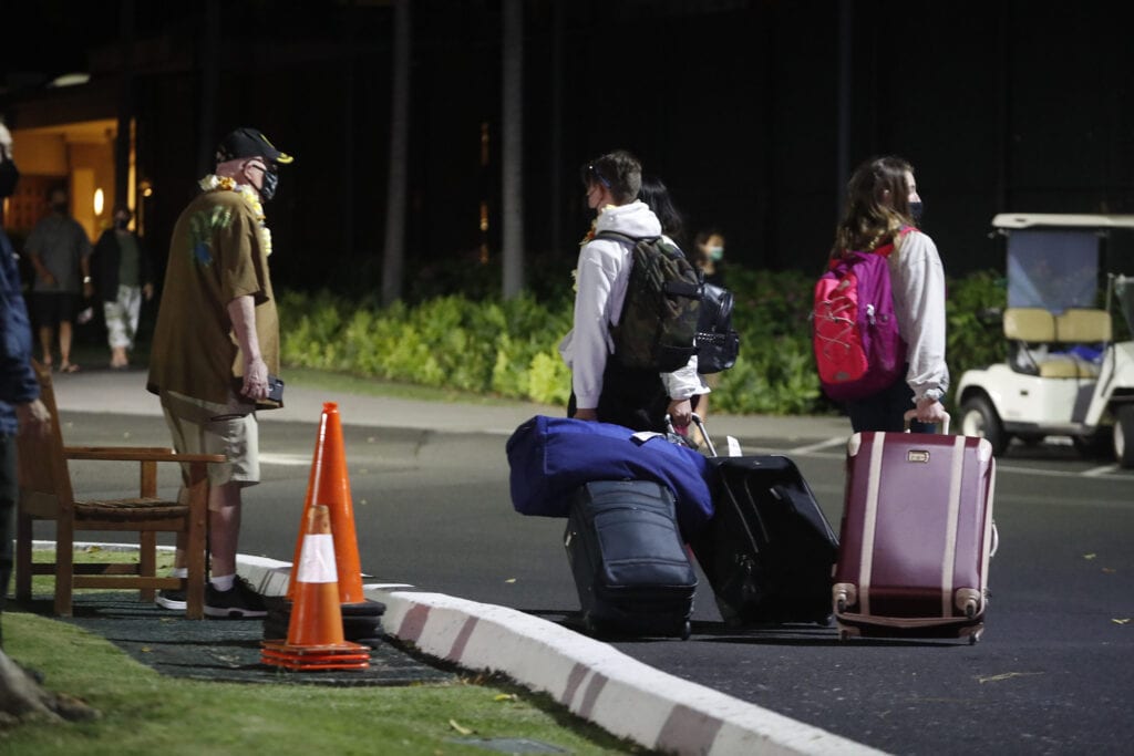 Tembakan Diobong ing Hawaii Hotel: Gunman ing Kahala Resort lan Hotel ing Honolulu