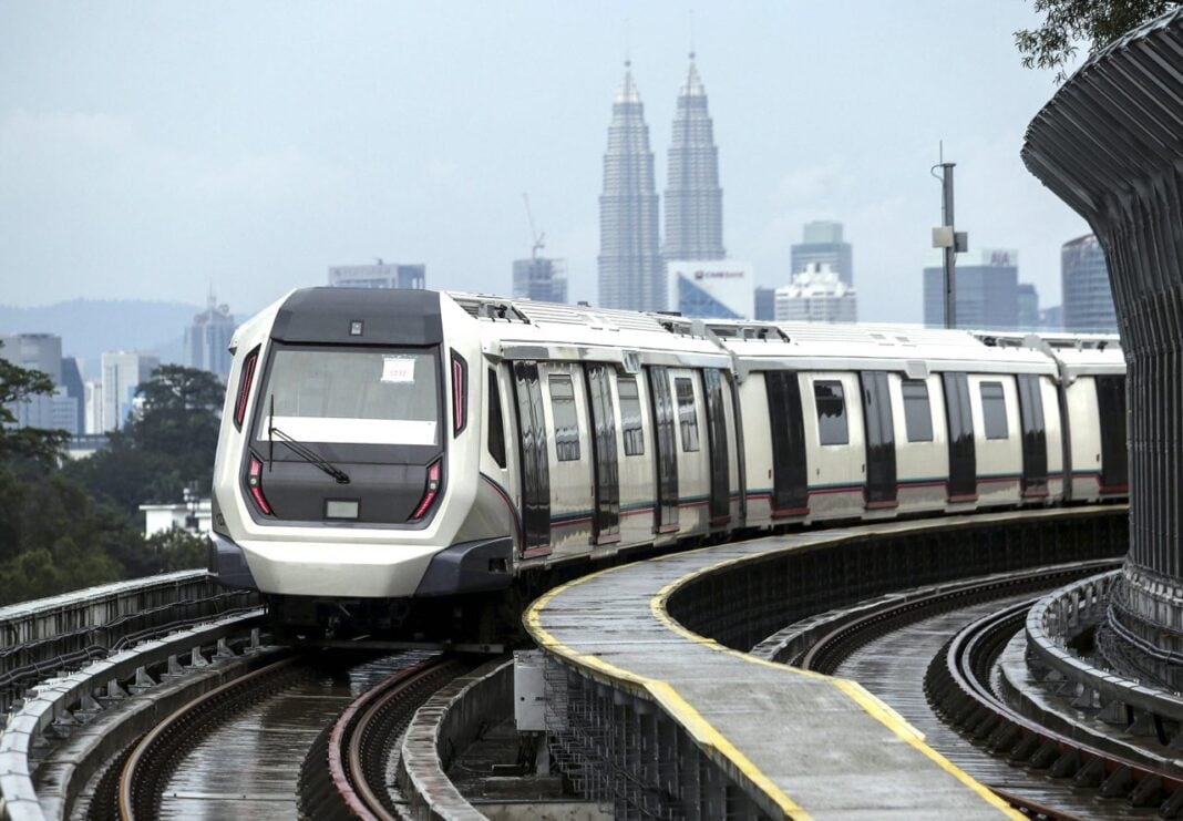 Two subway trains collide in Kuala Lumpur tunnel, 213 passengers injured