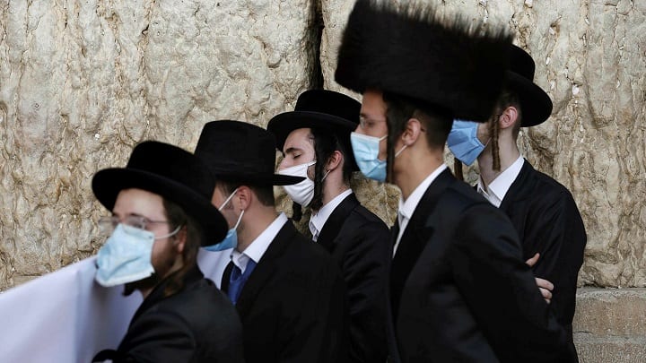 Израел го реобрази барањето за маска само 10 дена по укинувањето на ограничувањата на КОВИД-19