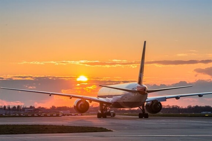 希思罗机场成功地将可持续航空燃料纳入其运营