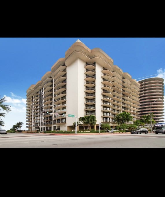 Champlain Towers South, Surfside, Florida