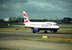 英国航空公司从伦敦希思罗机场起飞的航班在 30 多年后返回圣卢西亚