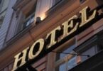21 saka 25 pasar hotel paling dhuwur ing AS ngalami depresi utawa resesi