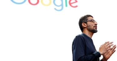 गूगलला सर्व कर्मचार्‍यांना कार्यालयात परत येण्याची गरज भासते